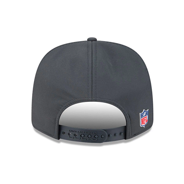 Indianapolis Colts NFL New Era Men Charcoal 9Seventy 2025 Sideline Stretch Snapback product image 2, provided for visual