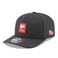 Kansas City Chiefs NFL New Era Men Charcoal 9Seventy 2025 Sideline Stretch Snapback product image 1, provided for visual