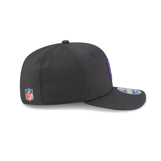 Minnesota Vikings NFL New Era Men Charcoal 9Seventy 2025 Sideline Stretch Snapback product image 5, provided for visual