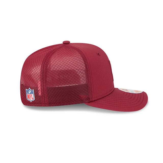 Washington Commanders NFL New Era Men Burgundy 9Seventy 2025 Sideline Hot Weather Trucker Snapback product image 6, provided