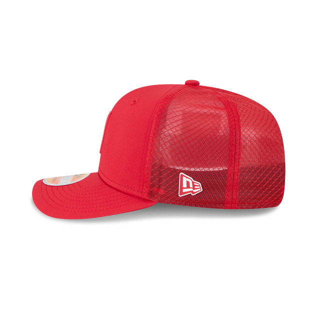Tampa Bay Buccaneers NFL New Era Men Red 9Seventy 2025 Sideline Hot Weather Trucker Snapback product image 5, provided for