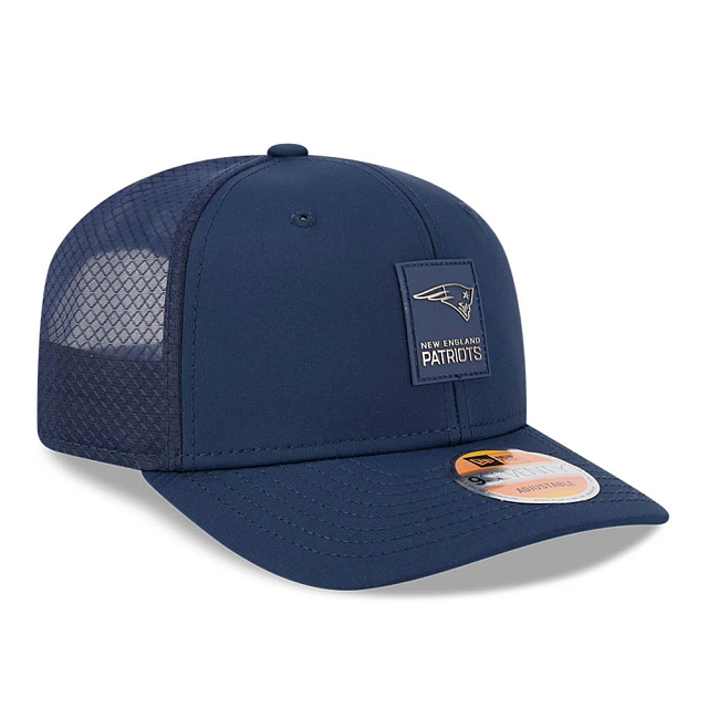 New England Patriots NFL New Era Men Oceanside Blue 9Seventy 2025 Sideline Hot Weather Trucker Snapback product image 6,