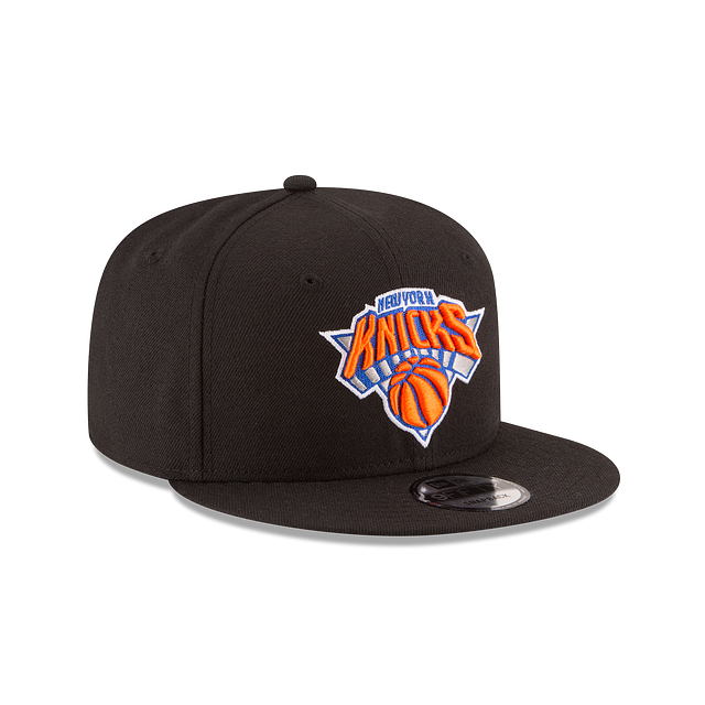 New York Knicks NBA New Era Men Black 9Fifty Basic Snapback product image 3, provided for visual reference and product
