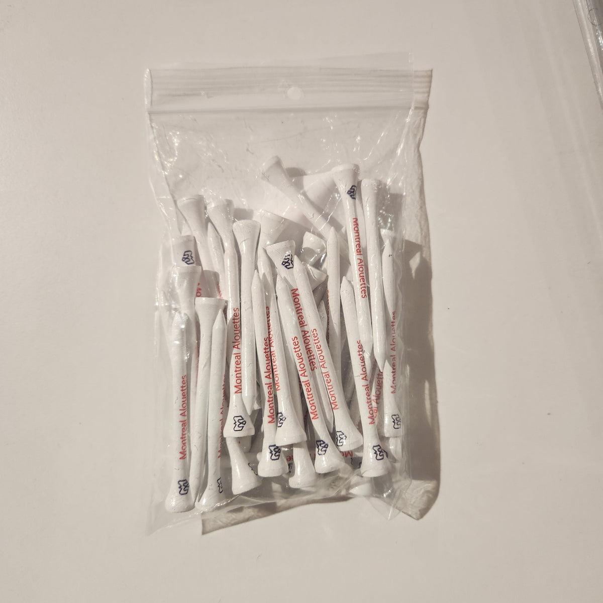 Montreal Alouettes CFL 3.25" Printed Golf Tees 40 Pack product image 1, provided for visual reference and product detail